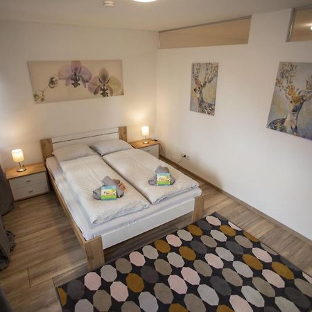 Modern Old Town Apartment Hall in Tirol Εξωτερικό φωτογραφία